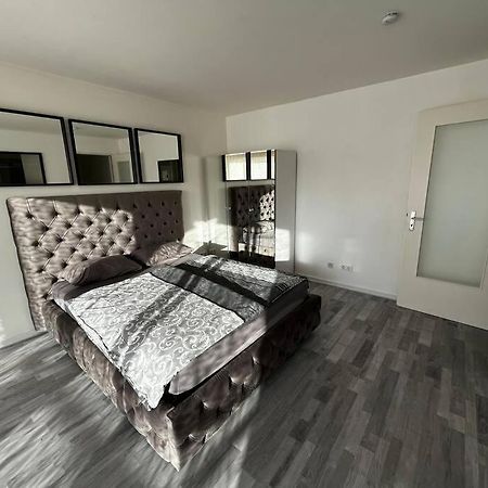 Stayhome Apartment Bei Hamburg 라인벡 외부 사진