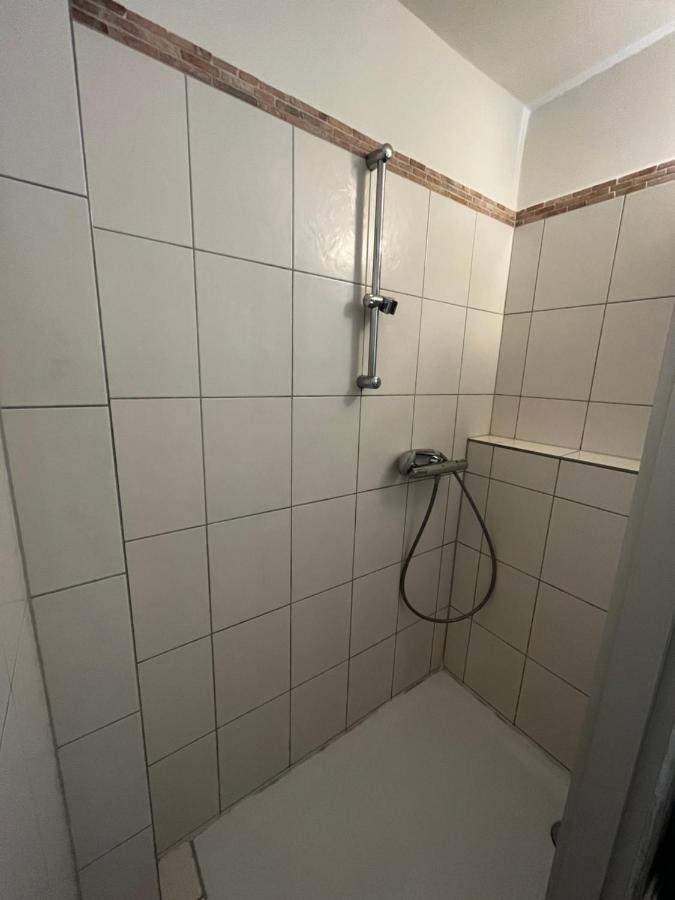 Stayhome Apartment Bei Hamburg 라인벡 외부 사진